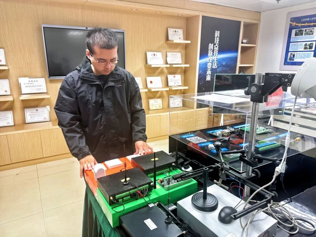 1604567339967702.png ded792a80c4976f899462b560bcce765.jpg